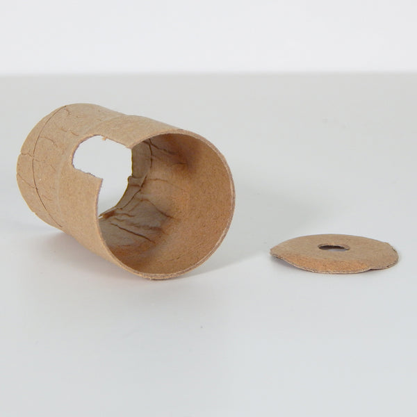 Set includes one paper insulator and one cap liner for medium base turn knob Fat-Boy socket. Fat Boy sockets have a larger base than more modern sockets and are found equipped on early lamps and fixtures. Available at www.vintporium.com